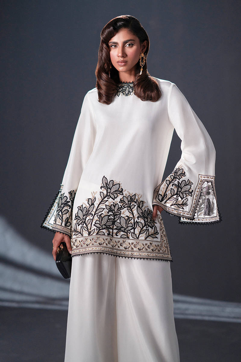 Picture of Silken Tea