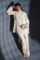 Picture of Saffron Pearl